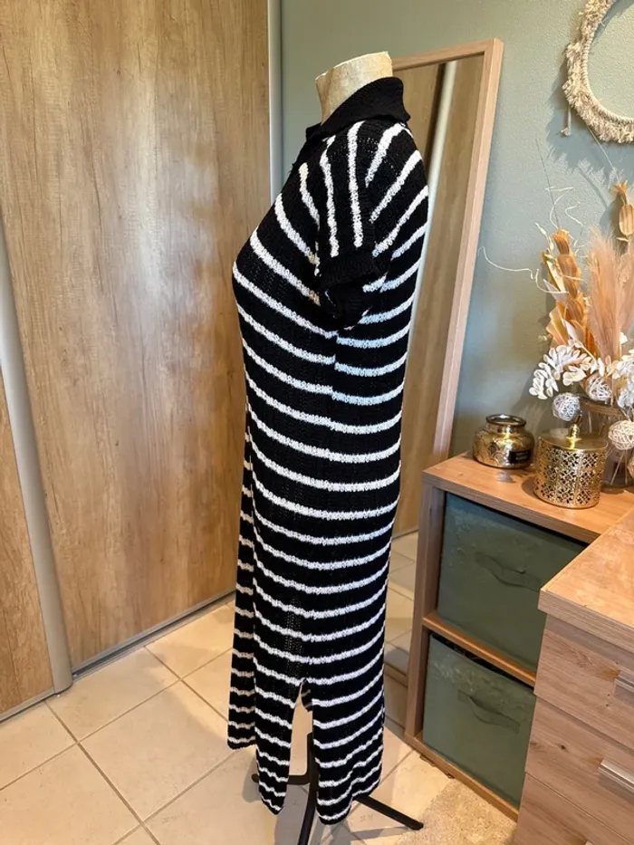 Jolie robe en maille manches courtes femme - photo numéro 3