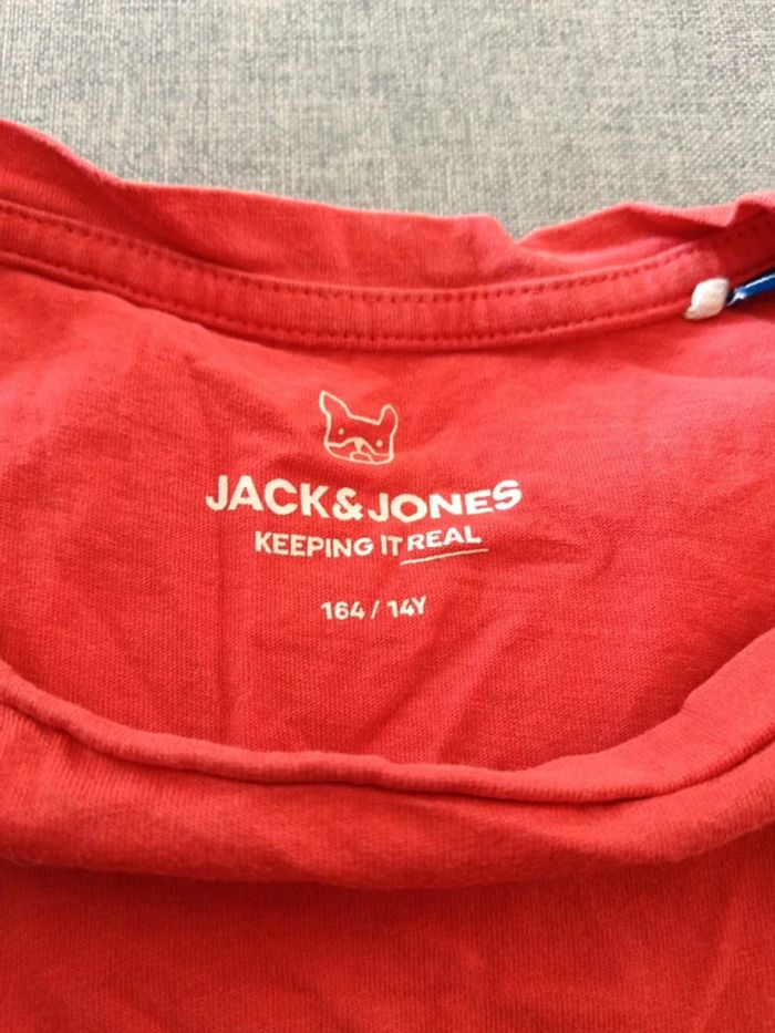 C58 t-shirt rouge Jack&Jones 14 ans - photo numéro 3