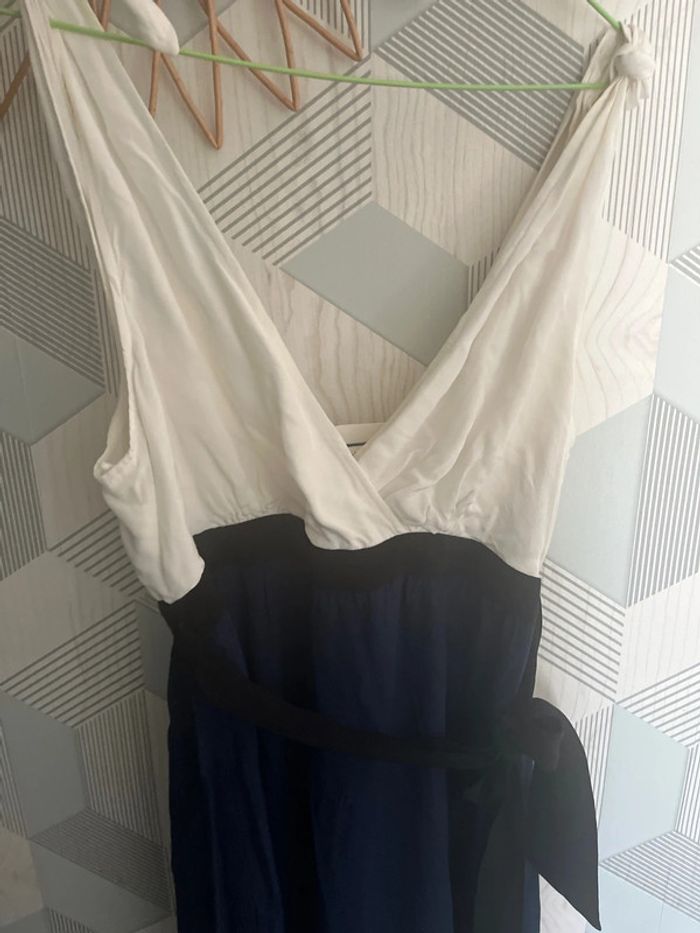 Robe comme neuve - photo numéro 2