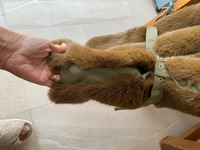 Manteau sans manches neuf - photo numéro 9