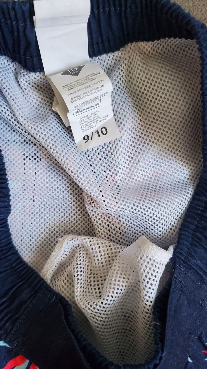 Short de bain 9-10 ans - photo numéro 3