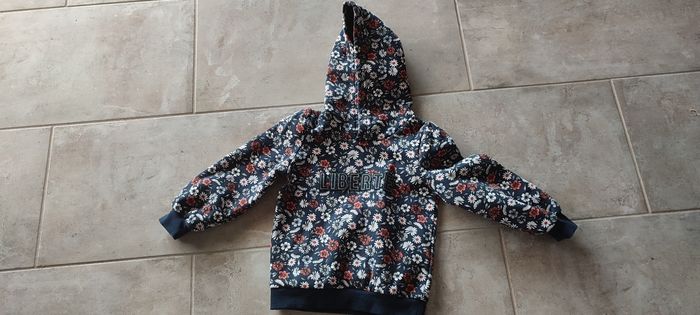 Pull a capuche tao