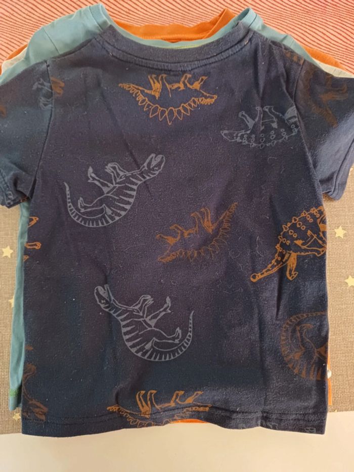 Lot de 5 tee shirt dinausores - photo numéro 8