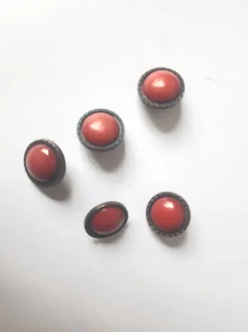 5 boutons