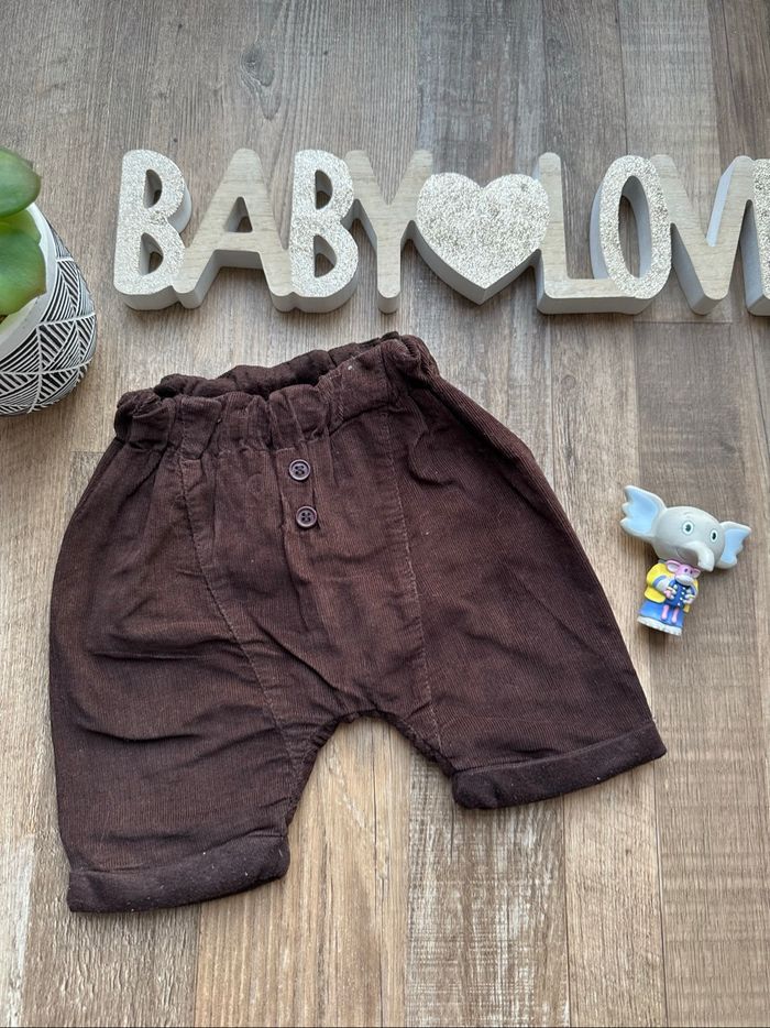 - Pantalon so baby  - 0/1 mois  - Très bon état