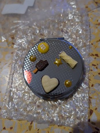 Miroir rond avec cabochons neuf a customiser 