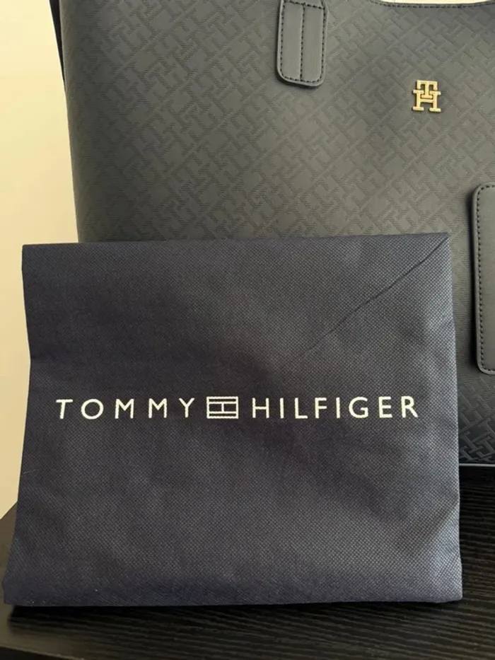 Sac fourre tout Tommy Hilfiger - photo numéro 5