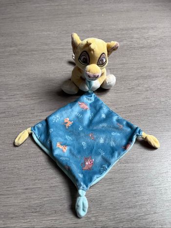 Doudou Simba Le Roi Lion bleu neuf sans étiquette