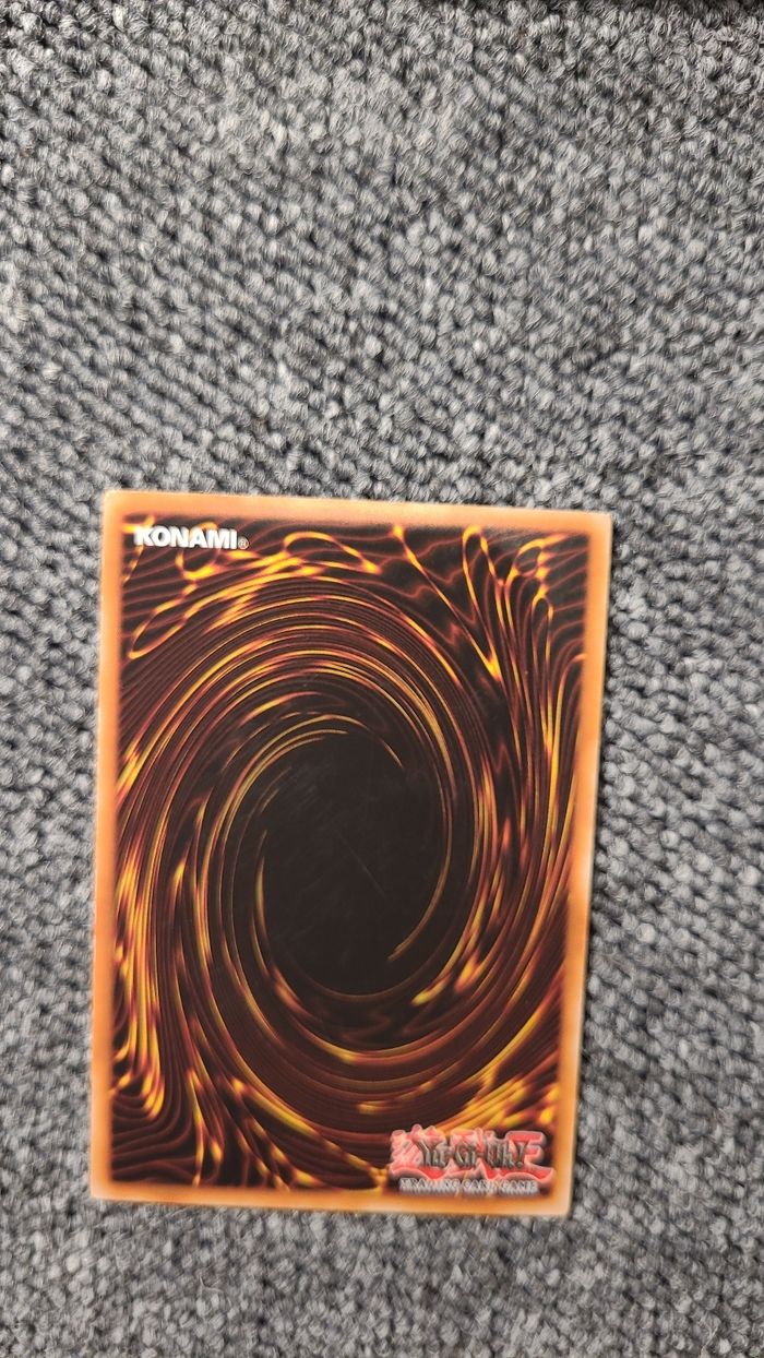 Carte Yu gi oh  - pot de cupidité  - 1996 - photo numéro 2