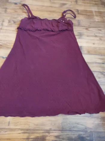 Nuisette violette a pois transparente