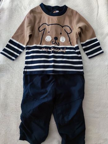 Ensemble chien t-shirt manches longues et jogging T. 6 mois