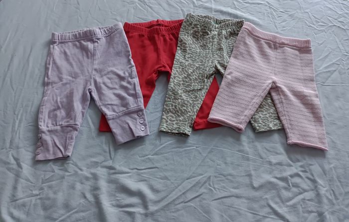 Lot pantalons taille 6 mois - photo numéro 2