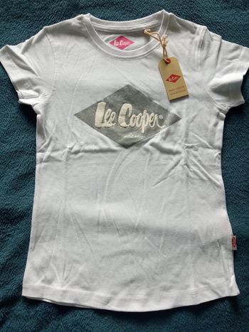 Tee-shirt blanc Lee Cooper en 10 ans.