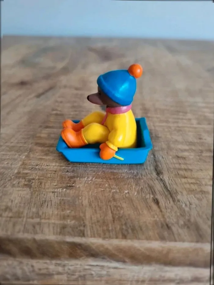 Figurine petit ours brun à la neige - photo numéro 3