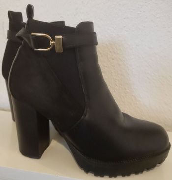 Bottine à talons