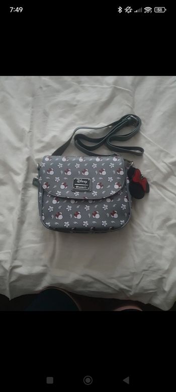 Loungefly à bandoulière Minnie