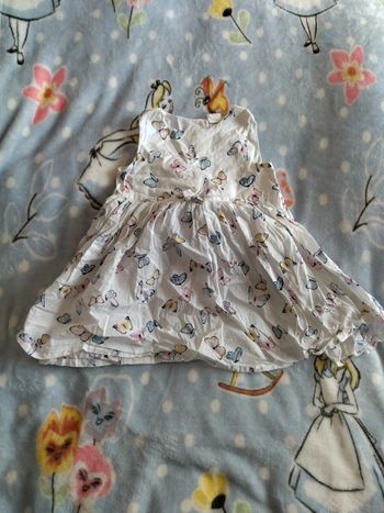Robe papillon H&M 12/18 mois