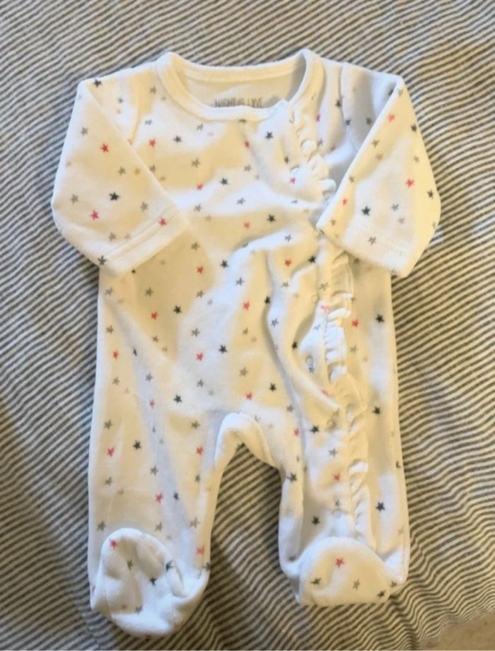 Lot 2 pyjamas et 4 mini produits - photo numéro 6