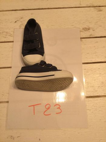Chaussures T23