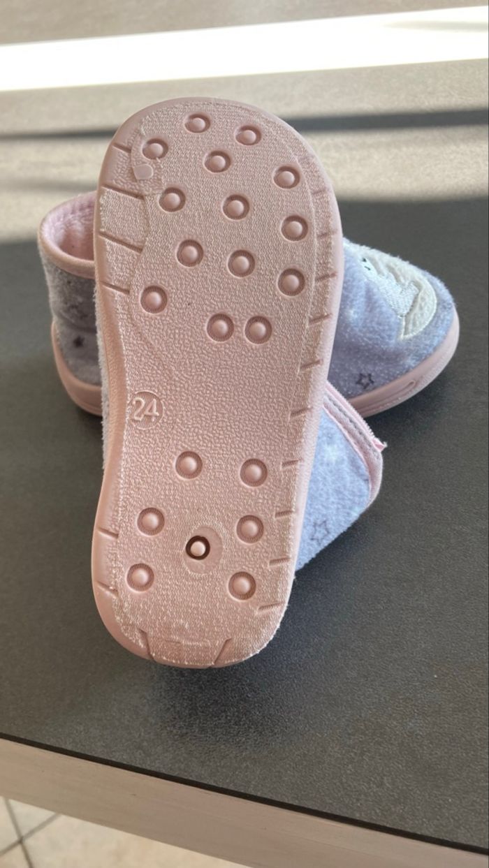 Chaussons fille  24 - photo numéro 3