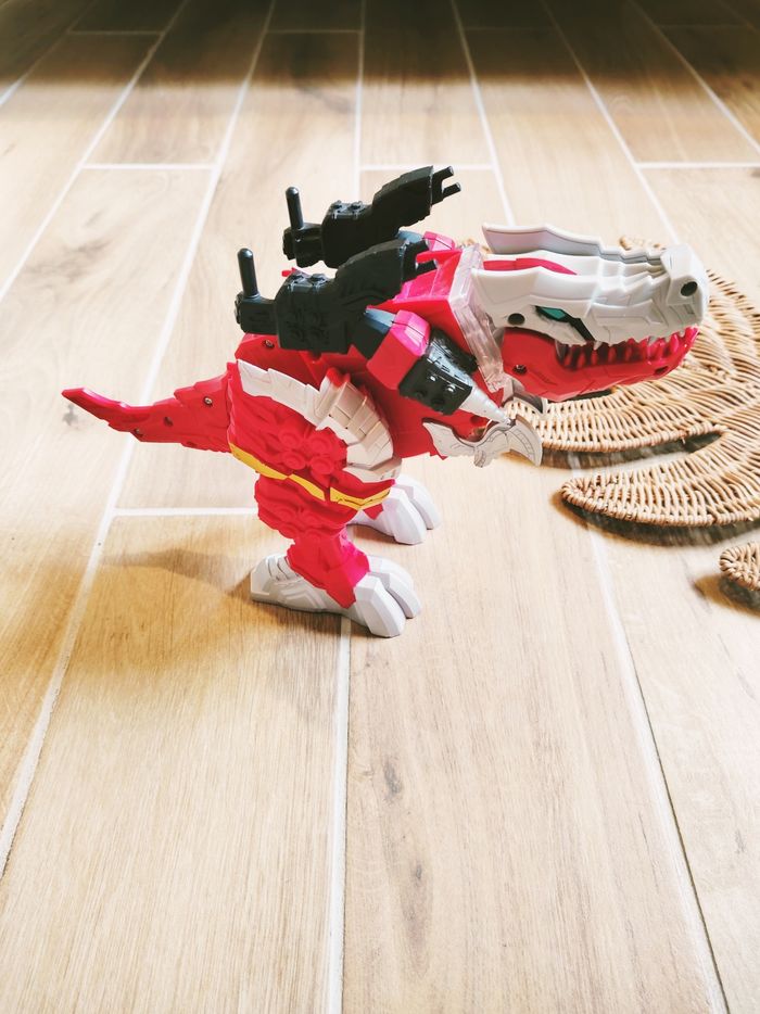 🙅Power rangers dino fury Zord Tyrannosaure rex Champion électronique avec sons et lumières