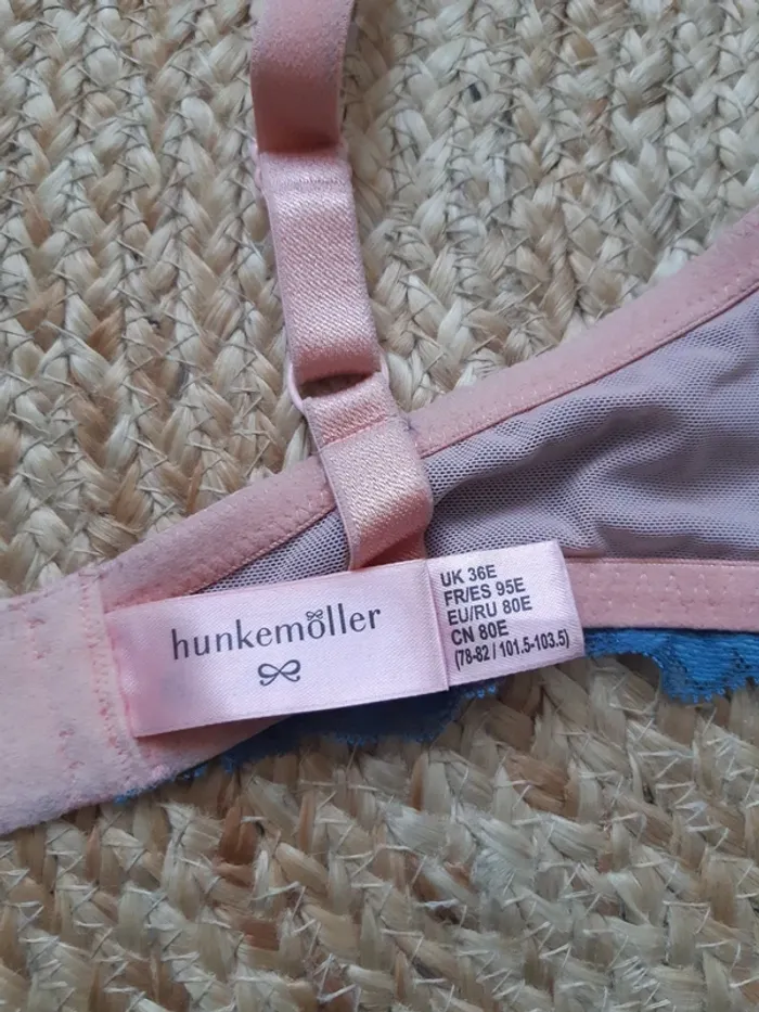 Soutiens gorge Hunkemoller 95E - photo numéro 5