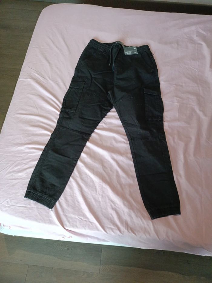 Pantalon cargo taille M neuf avec étiquette - photo numéro 3