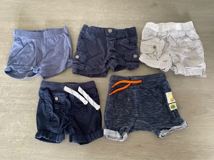 Lot shorts bebe - photo numéro 3