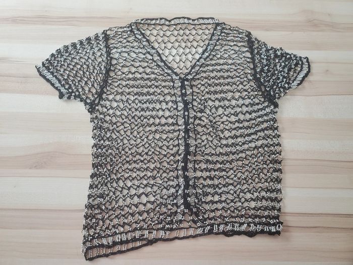 Top crocheté avec perles argentées - photo numéro 6