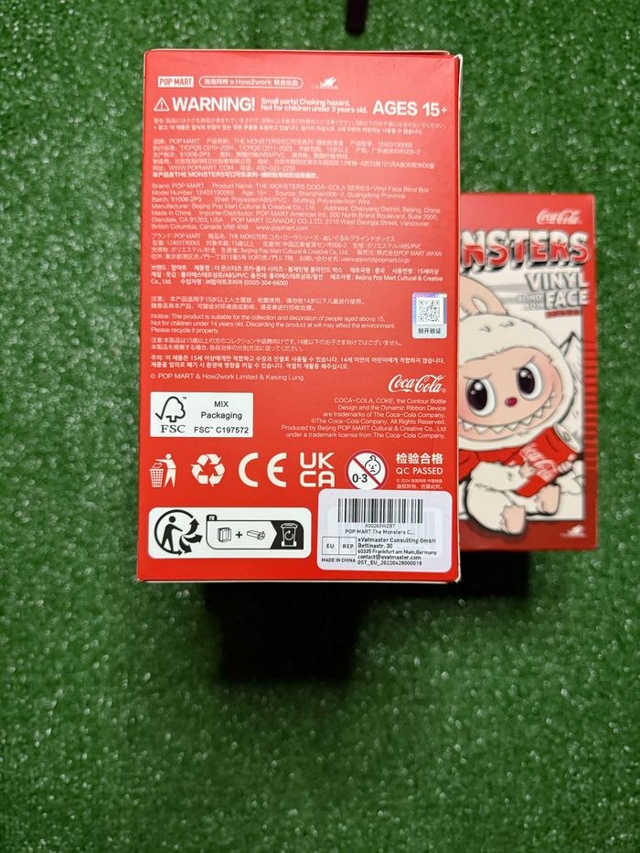 Labubu coca cola the monsters vinyl face pop mart - photo numéro 3