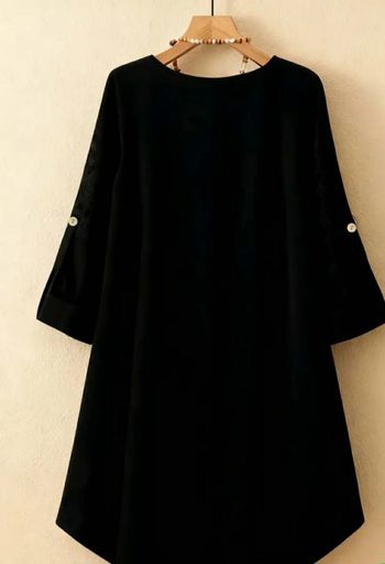 Robe noire – Taille 50 – Neuve