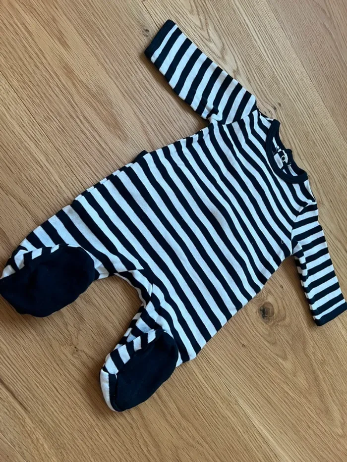 Pyjama rayé bleu marine - photo numéro 2