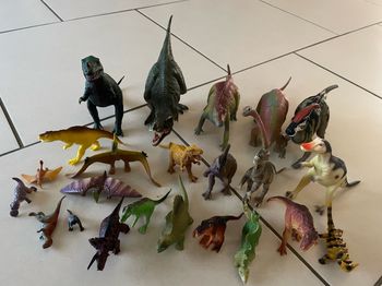 Lot dinosaures
