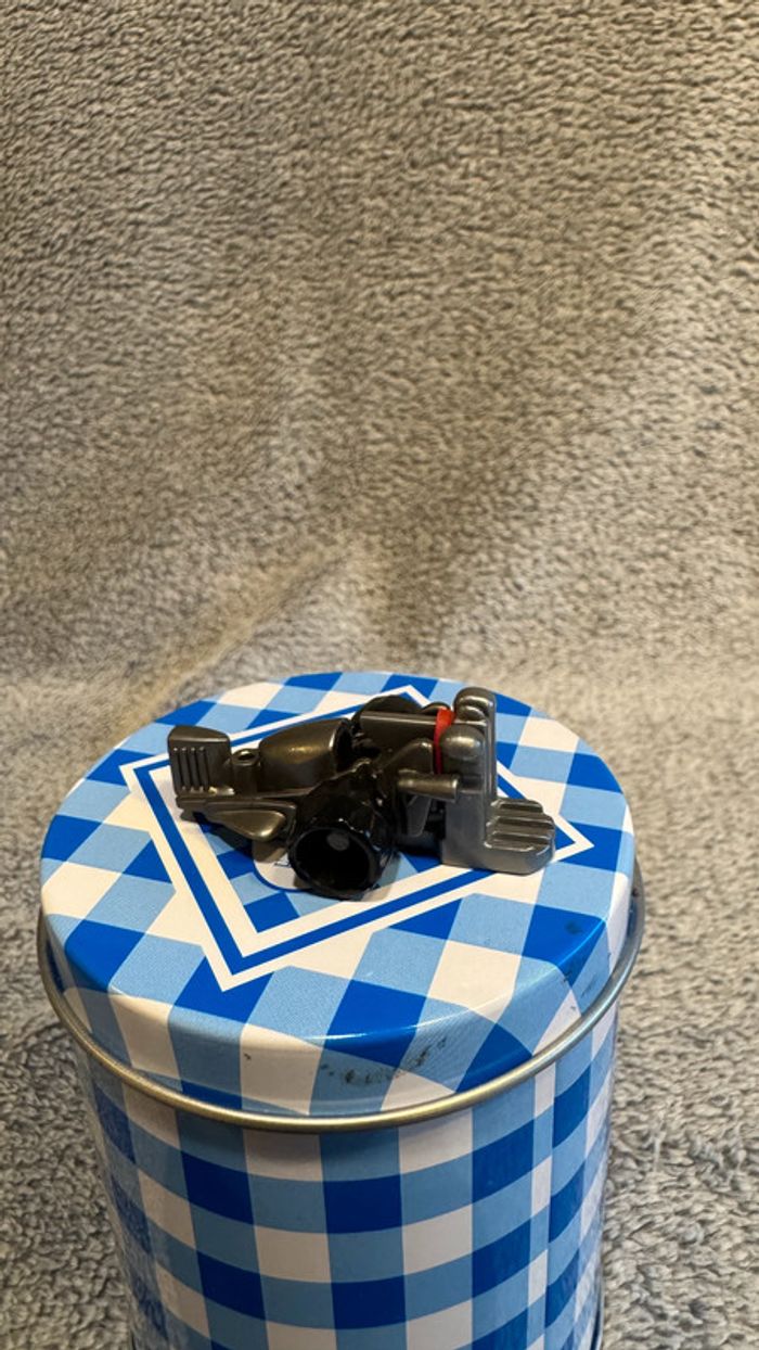 Petite voiture de course - photo numéro 4
