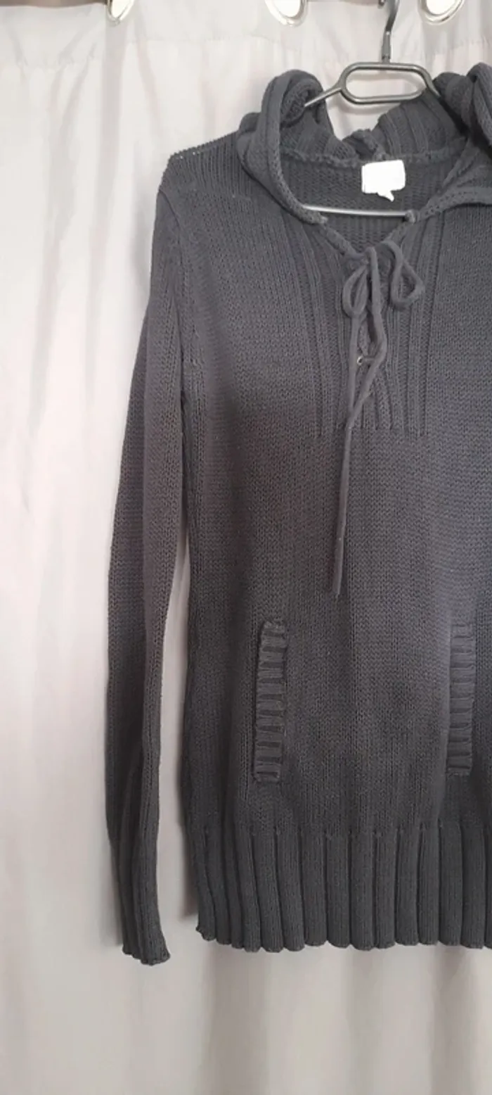 Pull long avec capuche - photo numéro 3