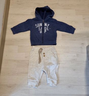 Ensemble gilet grain de blé + jogging tape à l'œil