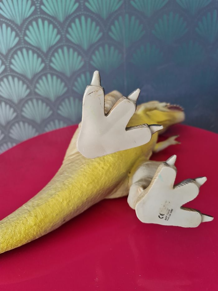 Figurine souple T-rex - photo numéro 8