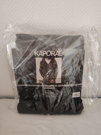 Gilet polaire a capuche lenor Homme Kaporal.
