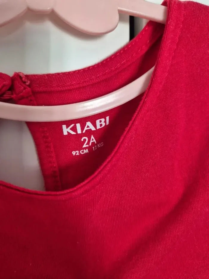 robe d'été KIABI taille 2 ans 92cm rouge manches courtes 🌸 collection 2025 - photo numéro 2