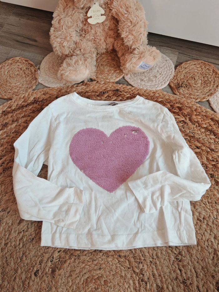 Tee shirt sequin
