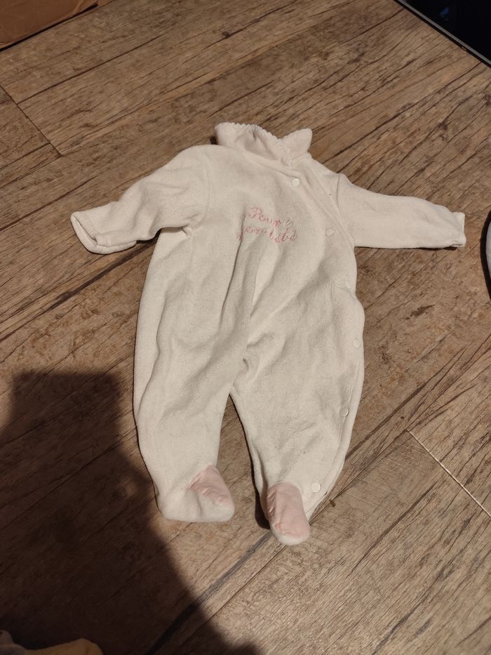 Lot vêtements bébé fille (entre 20 et 25 articles) - photo numéro 10