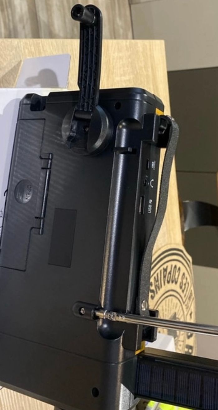 Poste audio - photo numéro 2