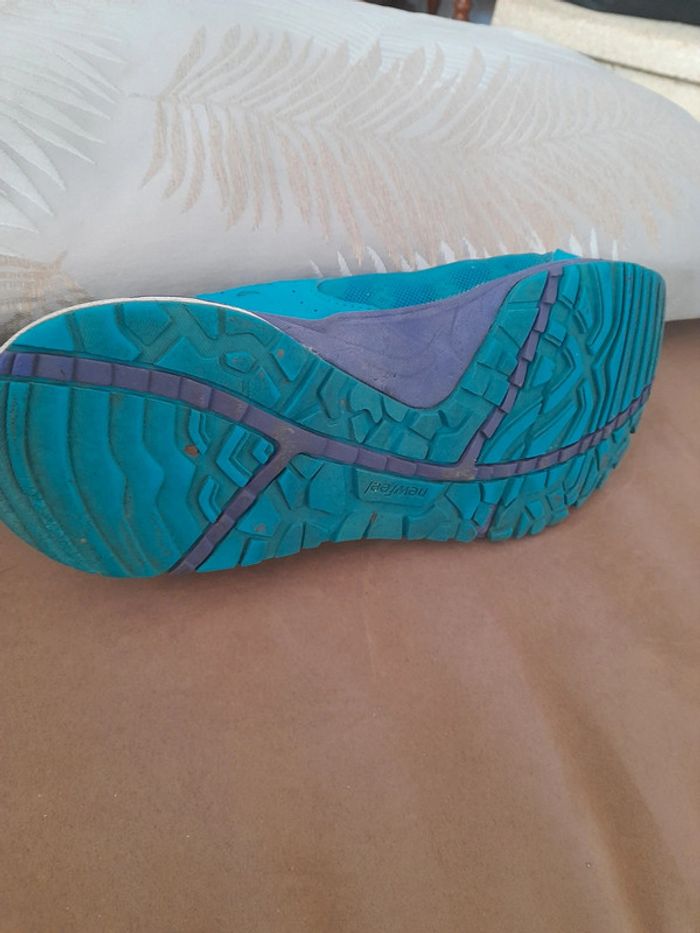 Chaussures sport turquoise vertes violetes - photo numéro 2