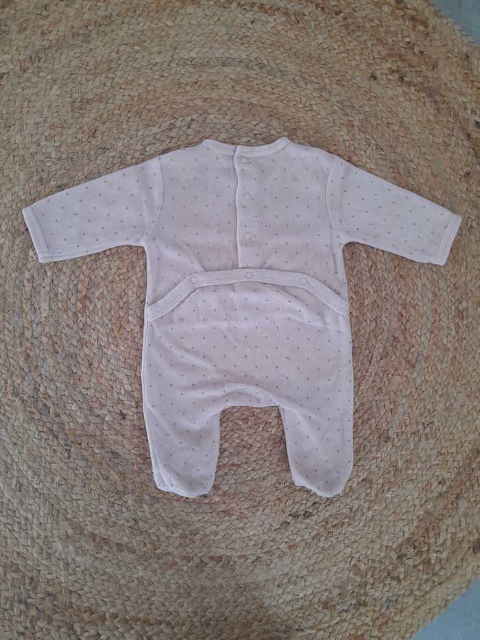 Pyjama Kiabi 1 mois - photo numéro 2