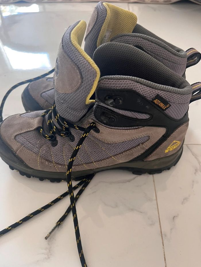 Chaussures de randonnée, montagne - photo numéro 2