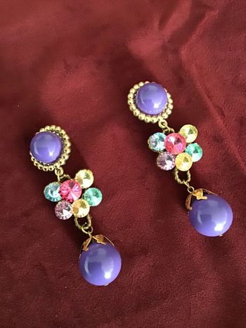 Beaux clips vintage couture. Années  80