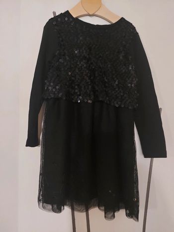 Robe noire 4 ans