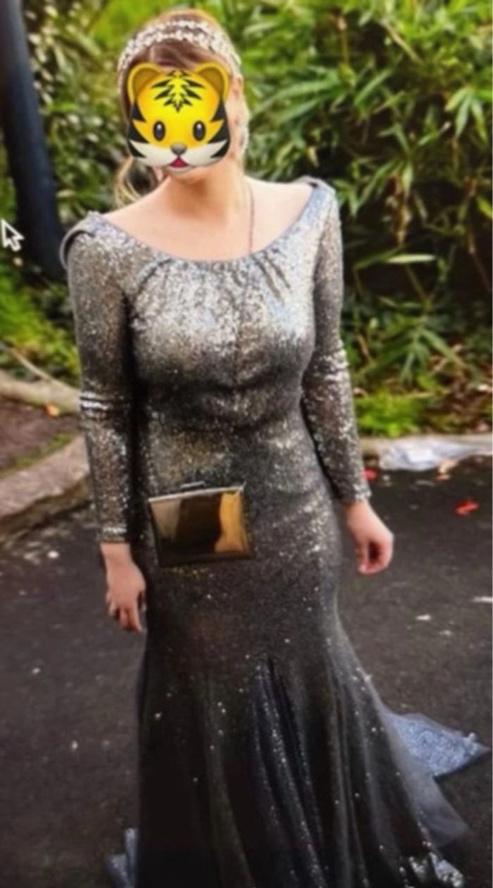 Robe femme -chic dos drapé traine lounge taille 44 - photo numéro 2