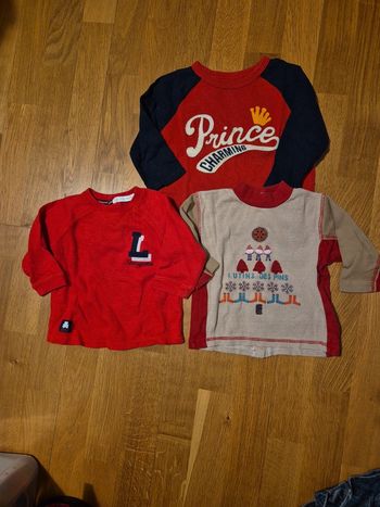 Lot tee-shirt rouge taille 12 mois