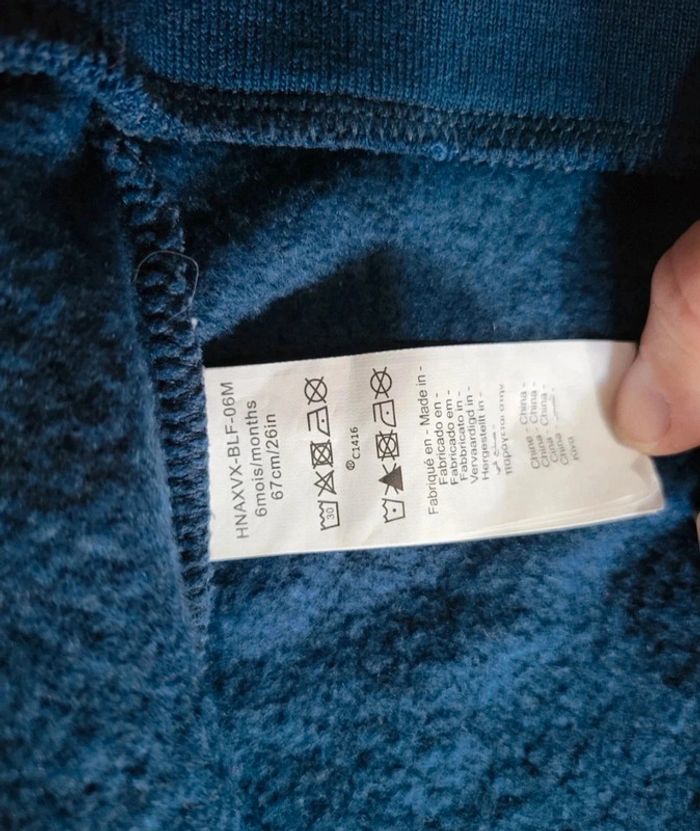 Gilet en molleton comme neuf - photo numéro 9